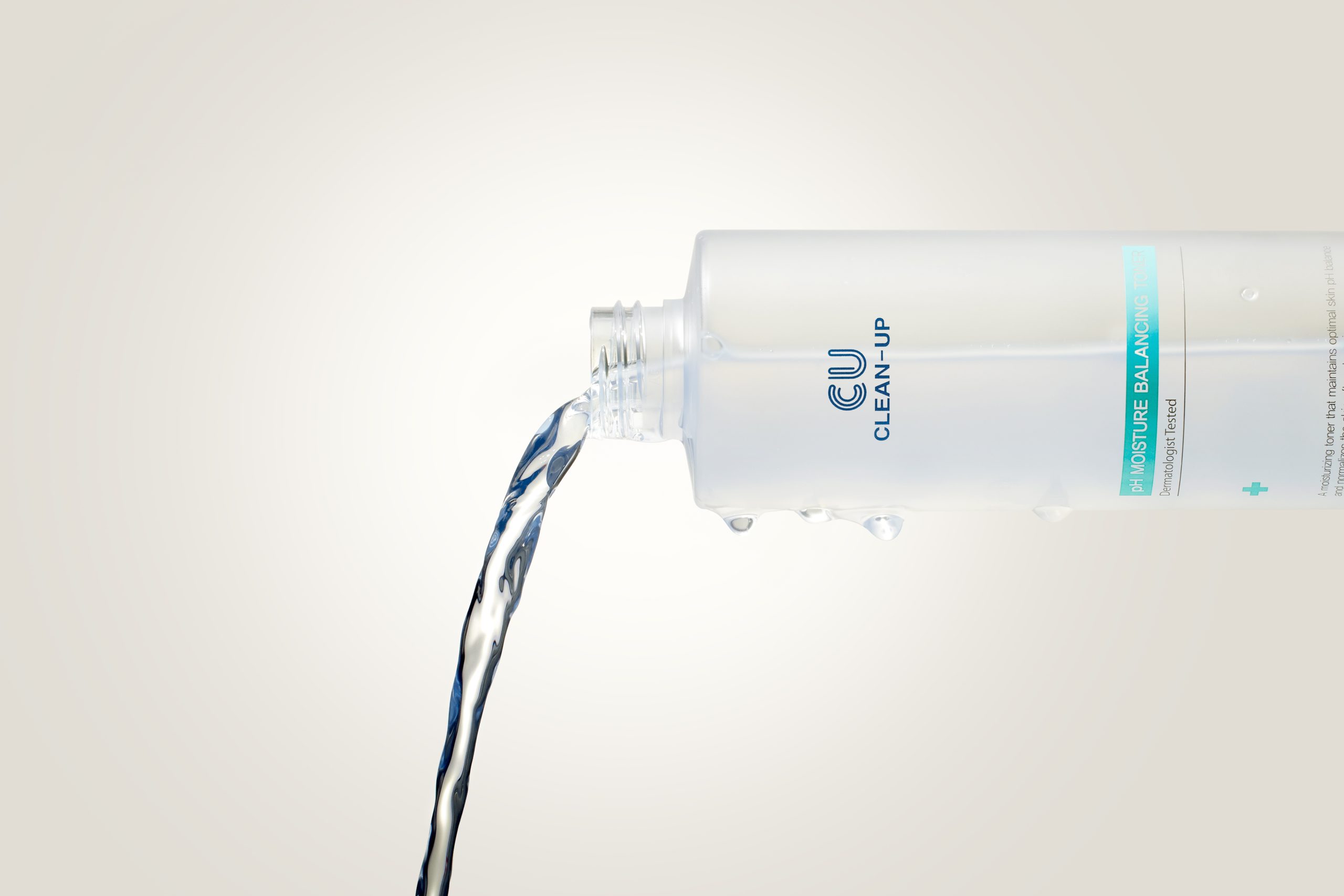 Балансирующий тонер для всех типов кожи Cuskin Clean-Up ph Balancing Toner, 200 мл