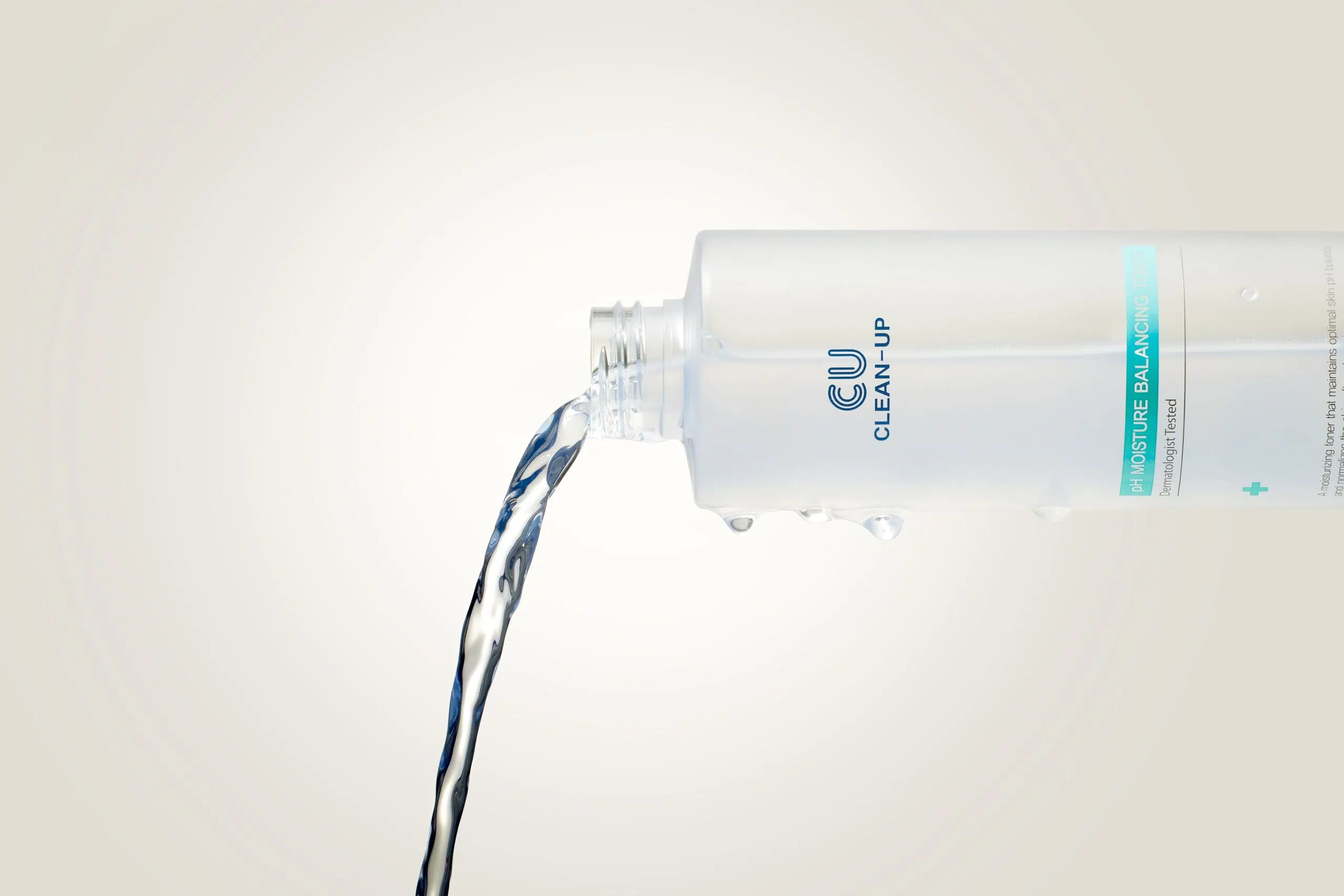 Балансуючий тонер для всіх типів шкіри Cuskin Clean-Up ph Balancing Toner, 200 мл