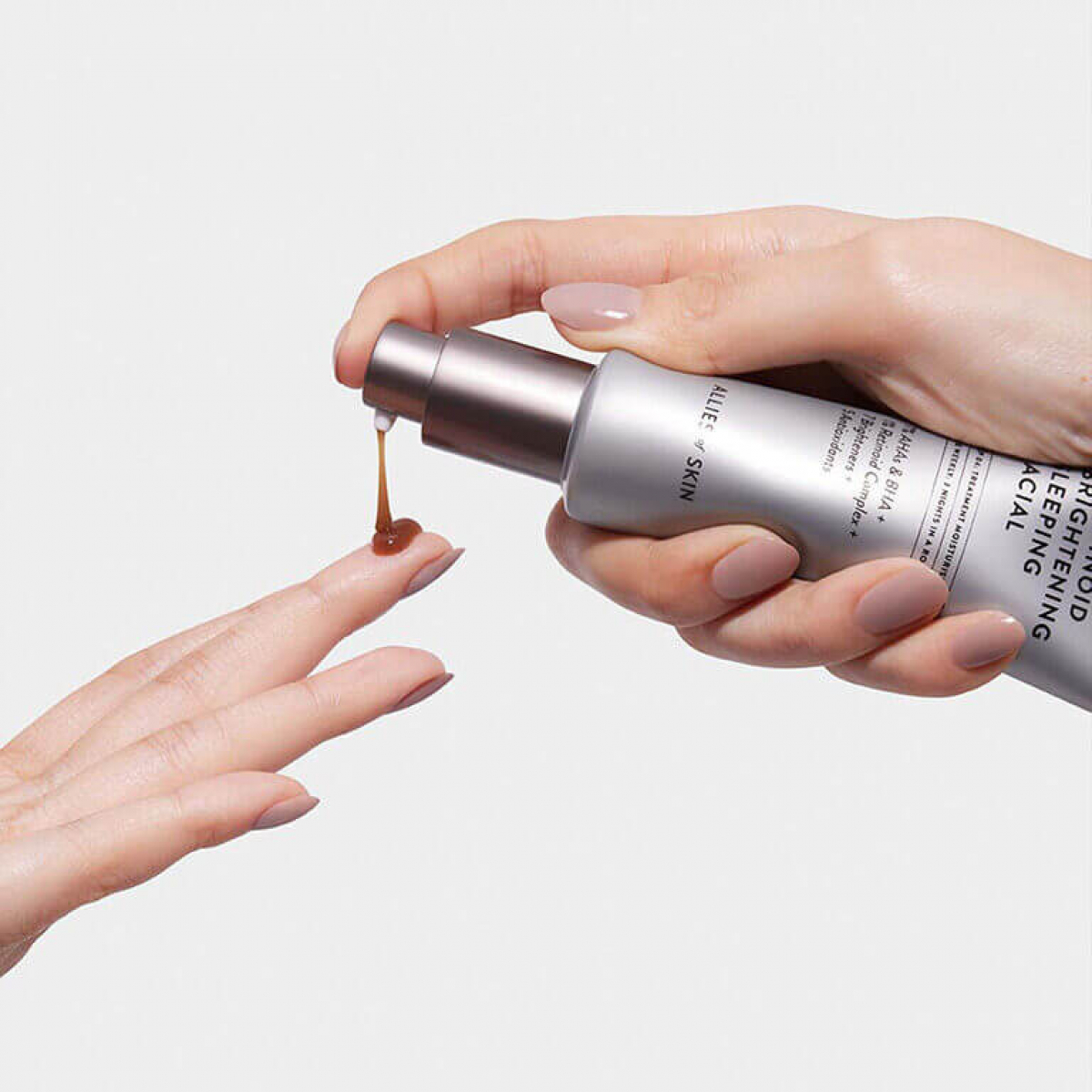 Ночной мультикислотный пилинг с ретинолом Allies of skin Multi Acids Retinoid Brightening Sleeping Facial, 50мл