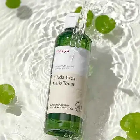 Тонер успокаивающий с комплексом центеллы и бифидобактериями Manyo Bifida Cica Herb Toner, 210 мл