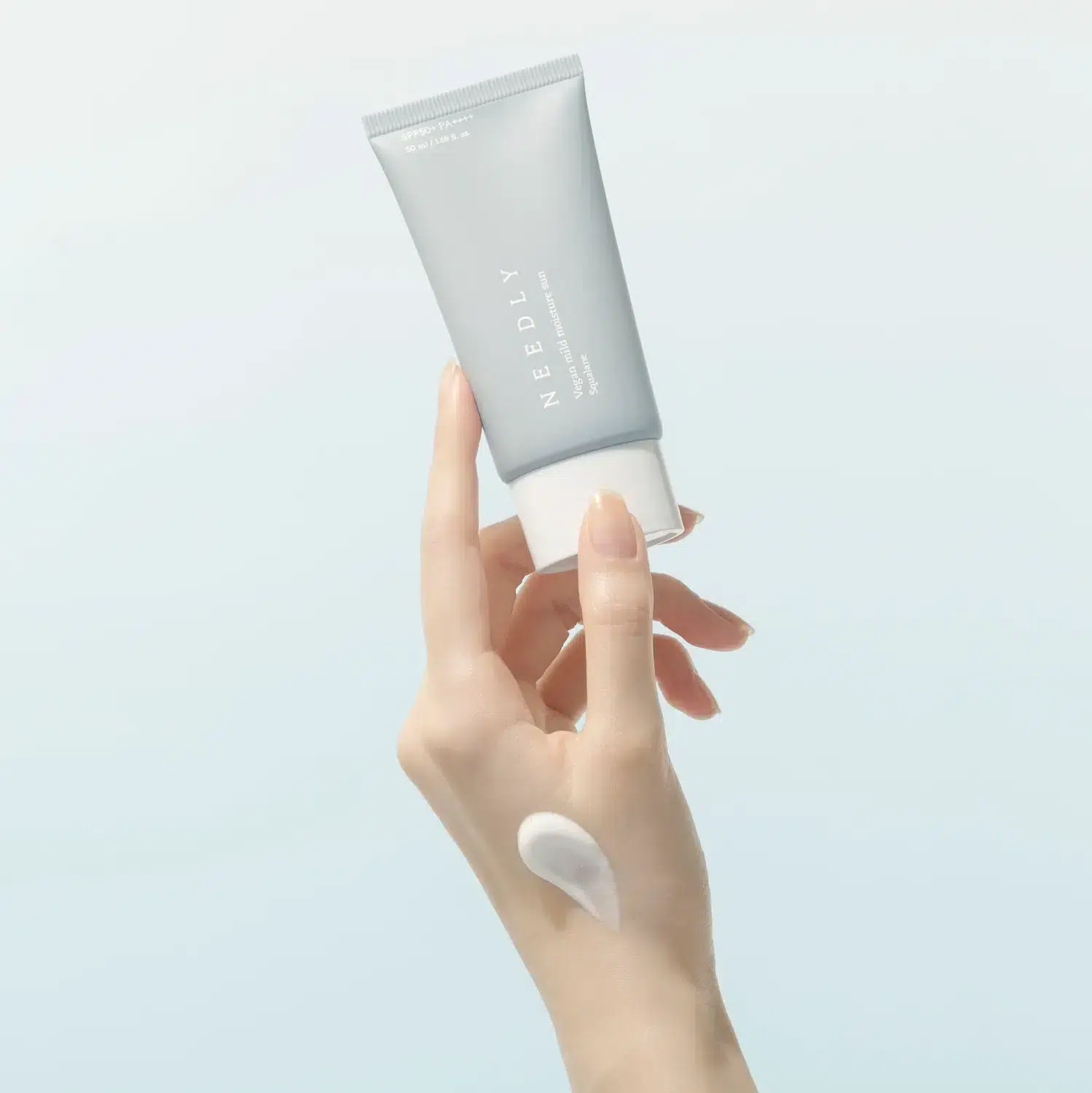 Зволожуючий сонцезахисний крем із рослинним скваланом Needly Vegan Mild Moisture Sun SPF 50+ PA++++