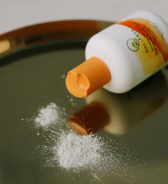 Энзимная пудра с витамином С HoliFrog Sunapee Sunapee Sacred-C Brightening Powder Wash, 71 г