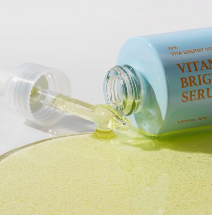 Осветляющая сыворотка с витамином С SKIN and LAB Vitamin C Brightening Serum, 30 мл