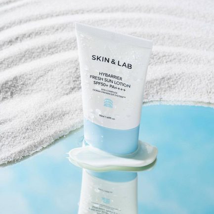 Зволожуючий сонцезахисний лосьйон SKIN and LAB Hybarrier Fresh Sun Lotion