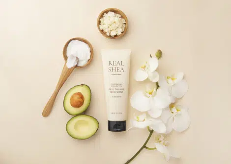 Питательная маска для волос с маслом ши RATED GREEN Real Shea Cold Pressed Shea Butter Real Change Treatment, 240 мл