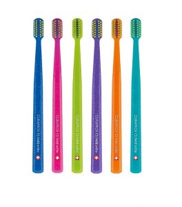 <span class="custom_title_one">CS ULTRA SOFT ORTHO</span><span class="custom_title_two">Ортодонтична зубна щітка з заглибленням - Синя</span>