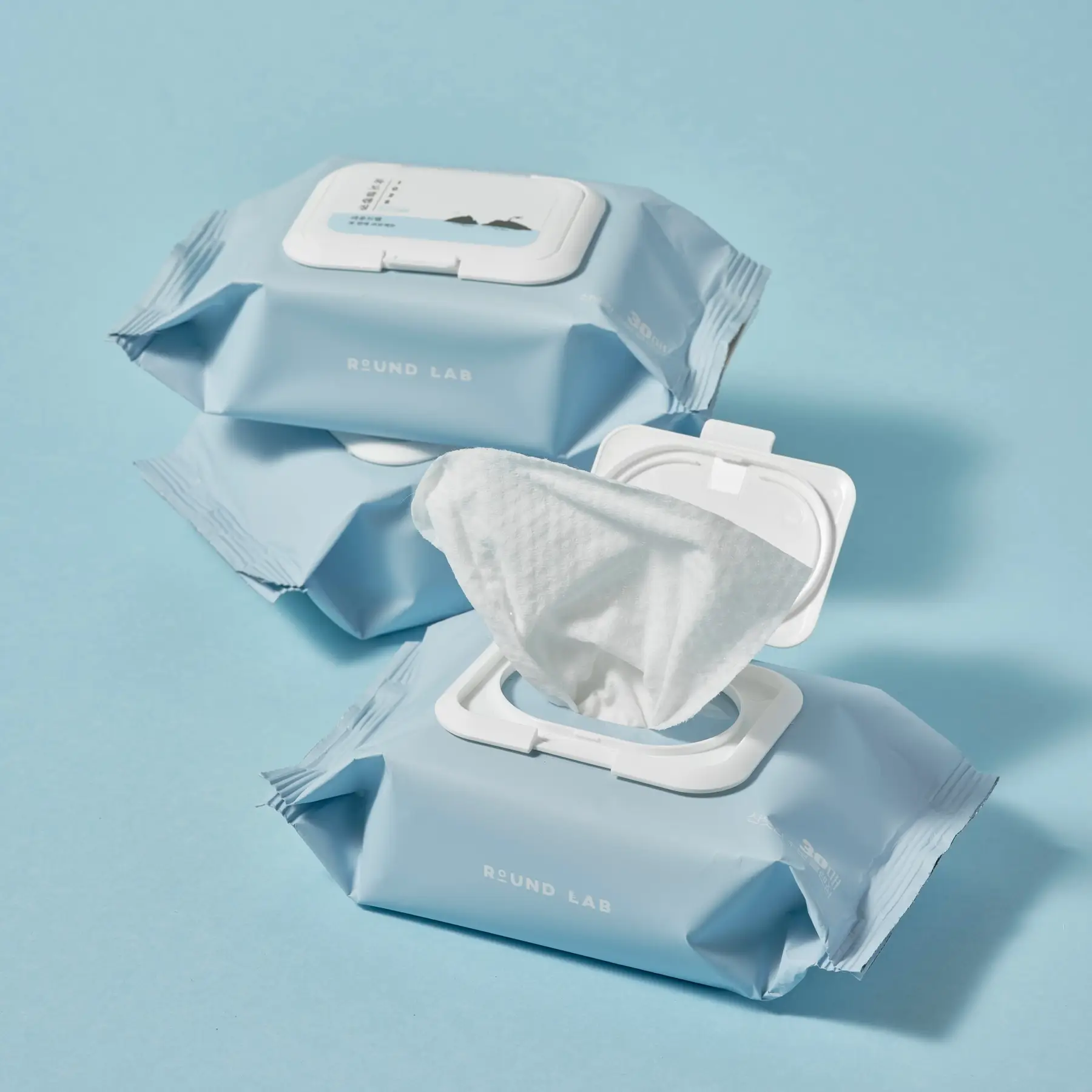 Очищувальні серветки з морською водою ROUND LAB 1025 Dokdo Cleansing Tissue, 30 шт