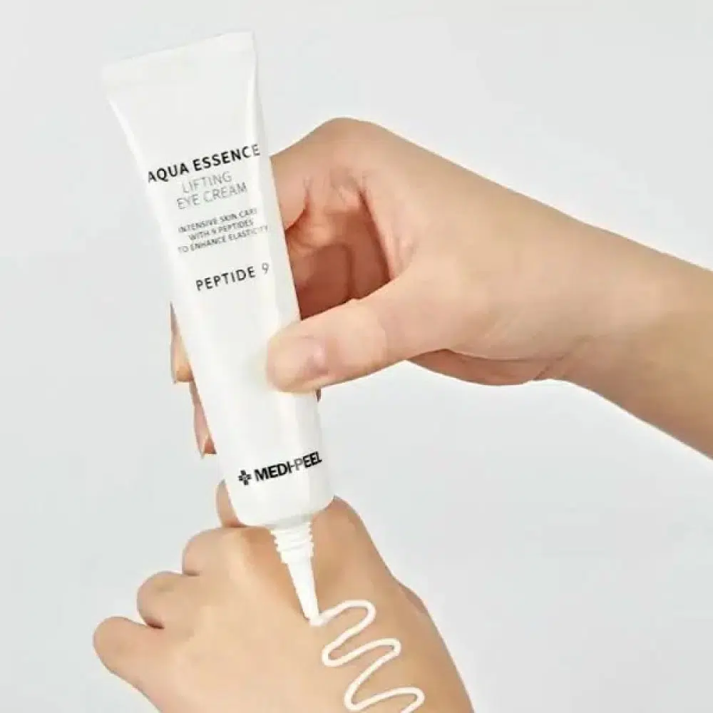 Подтягивающий крем для кожи вокруг глаз Medi-Peel Peptide 9 Aqua Essence Lifting Eye Cream, 40 мл