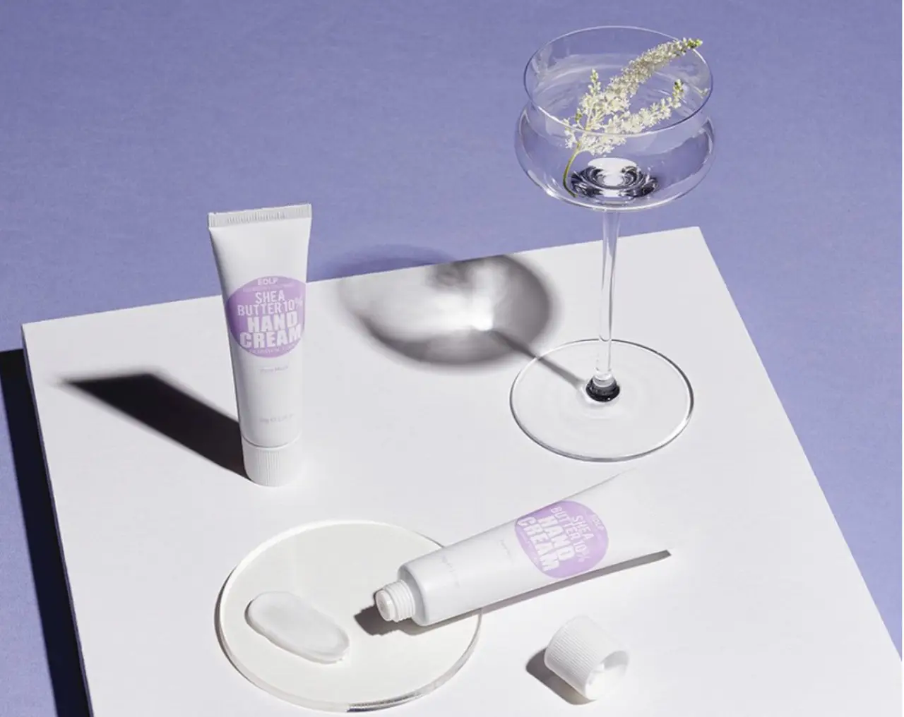 Глубоко увлажняющий крем для рук с ароматом белого мускуса Derma Factory She Butter 10% Hand Cream Pure Musk, 30 мл