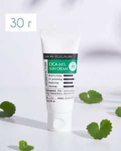 Сонцезахисний крем із екстрактом центели азіатської Derma Factory  Сica 66% Sun Cream - 30 мл