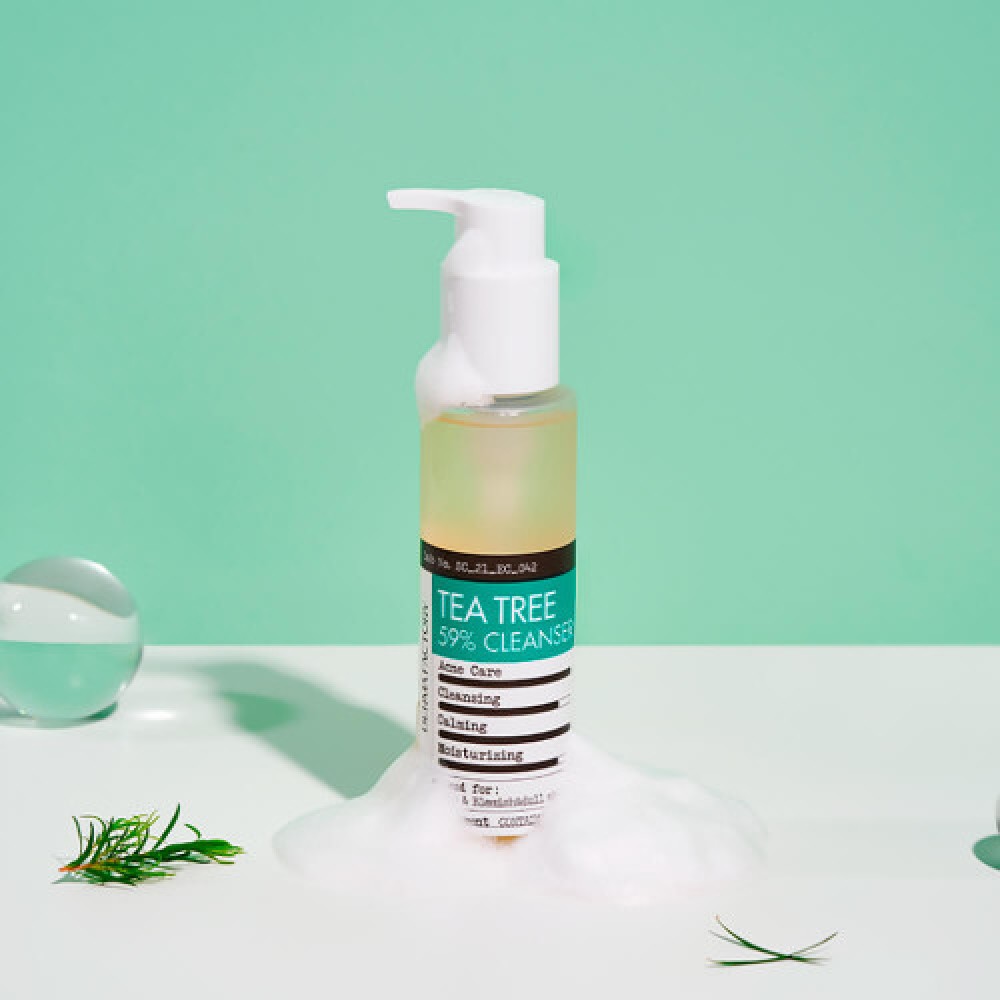 Заспокійлива антибактеріальна пінка для проблемної шкіри Derma Factory Tea Tree 59% Cleanser, 150 мл