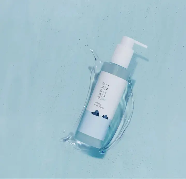Очищающий гель с морской водой ROUND LAB 1025 Dokdo Cleansing Gel, 150 мл