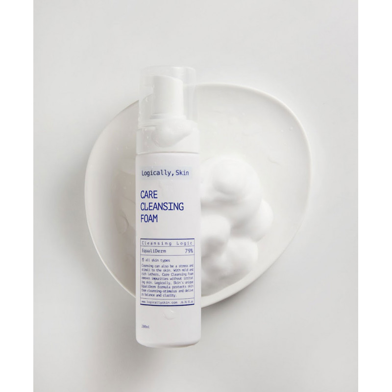 М’яка очищувальна пінка для вмивання Logically Skin Care Cleansing Foam, 200 мл