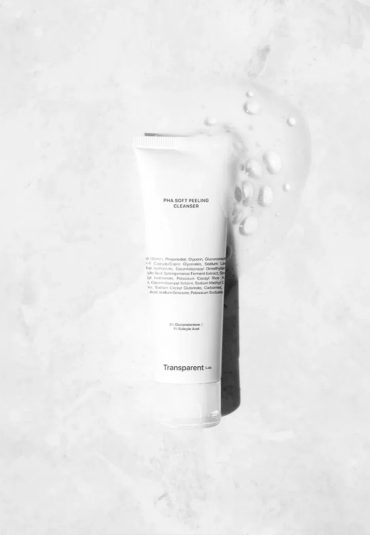 Очищуючий засіб для обличчя з ефектом пілінгу Transparent Lab Pha Soft Peeling Cleanser, 150мл