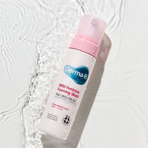 Слабокислотная пенка для женской гигиены Derma:B Mild Feminine Foaming Wash, 200 мл