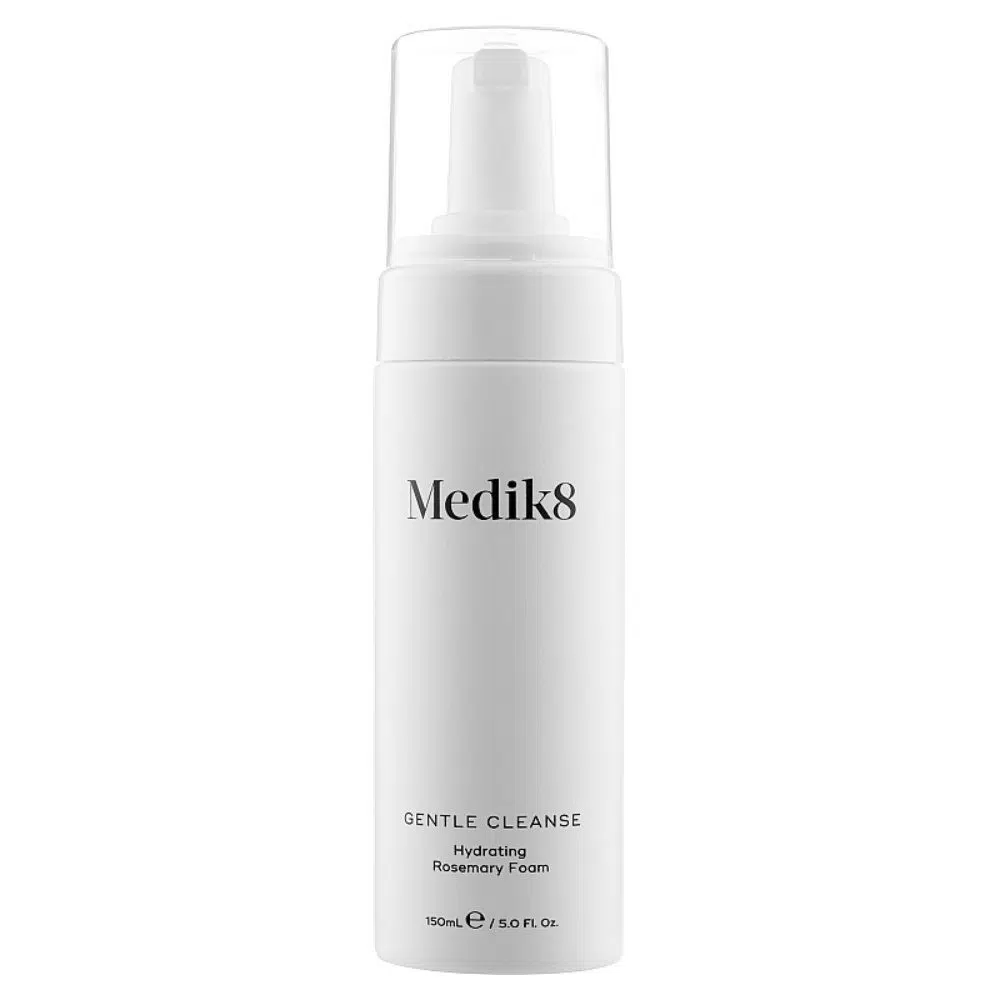 Очищающая пенка для всех типов кожи Medik8 Gentle Cleanse, 150 мл