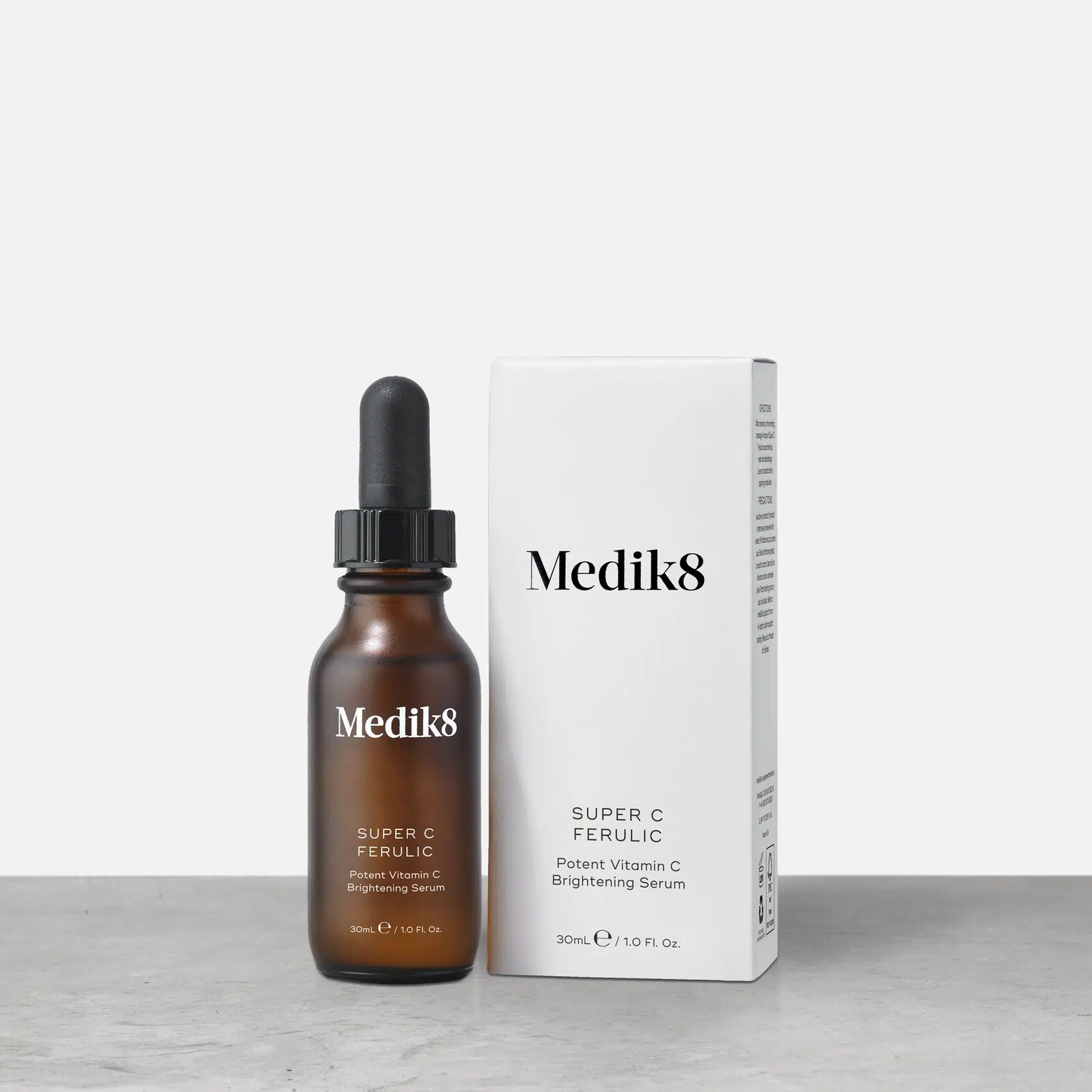 Інтенсивна освітлювальна сироватка з вітаміном С Medik8 Super C30 Ferulic, 30 мл до 12.2025