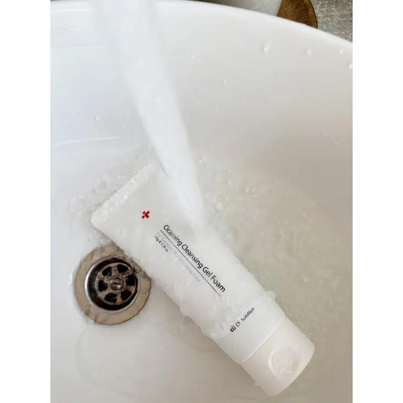 Очищуюча гель-пінка з центеллою Cuskin Dr.solution Cicaming Cleansing Gel Foam, 150 мл