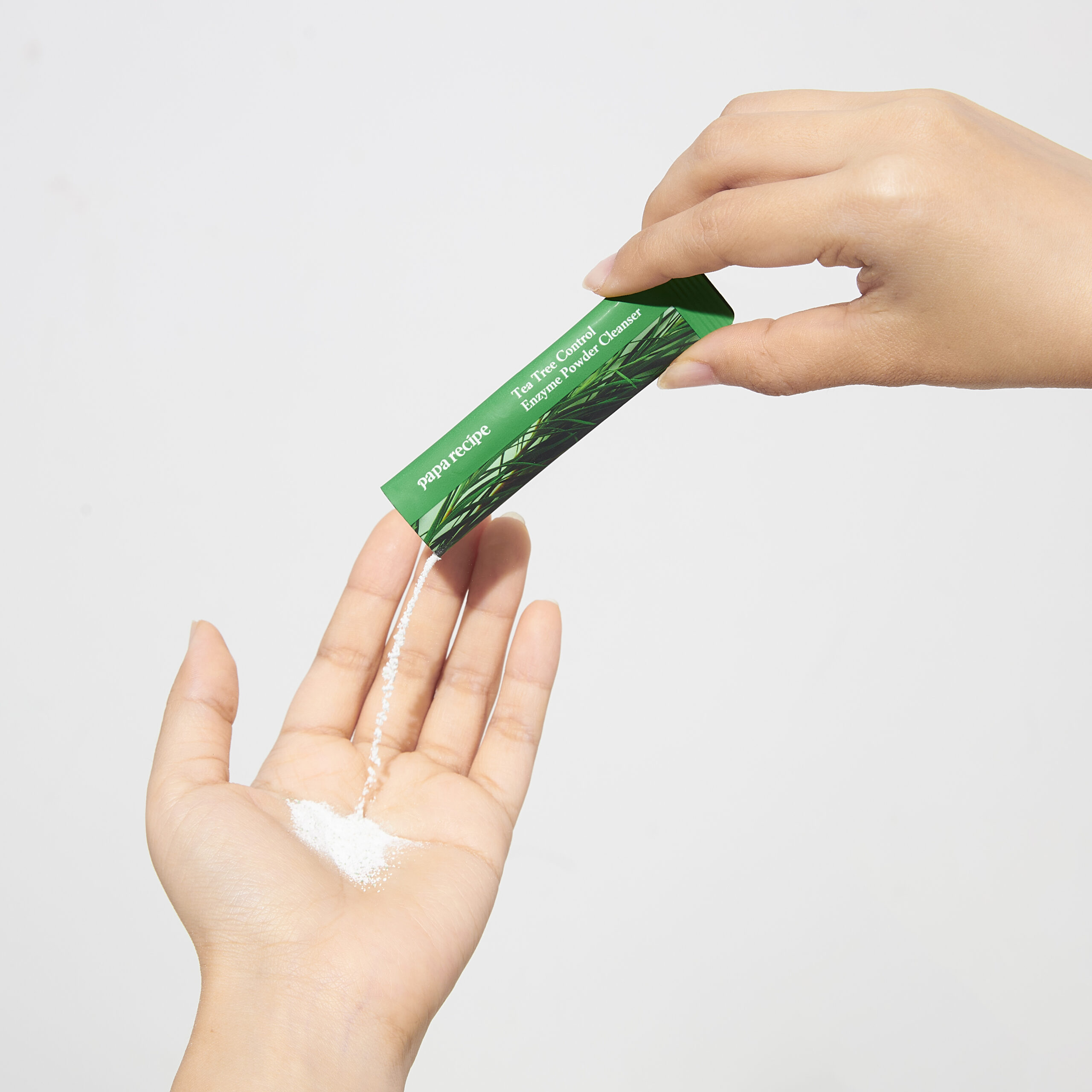 Ензимна пудра з екстрактом чайного дерева Papa Recipe Tea Tree Control Powder Cleanser
