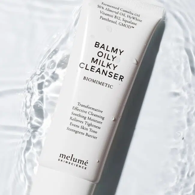 Осветляющий увлажняющий бальзам для очищения кожи Melume Balmy Oily Milky Cleanser, 125 мл