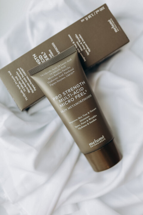 Мультикислотний пілінг для обличчя Melume Pro Strength Multi-Acid Micro Peel³
