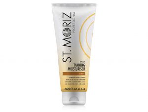 Лосьйон зволожуючий для поступової засмаги St Moriz Professional Tanning Moisturiser, 200мл