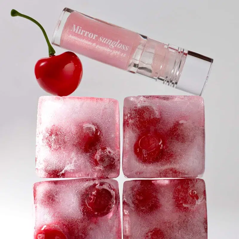 Сонцезахисний блиск для губ Hugs Mirror Sungloss Antioxidants and Peptides SPF 15+ PA++, 5.5 мл