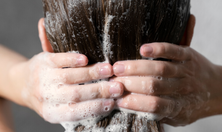 Весняне оновлення: як вибрати шампунь для фарбованого волосся після зимового догляду