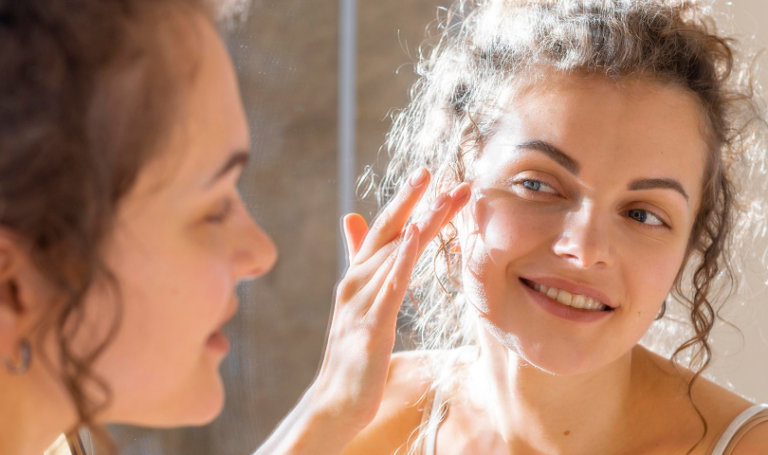 Як підготувати шкіру до використання кислот у догляді