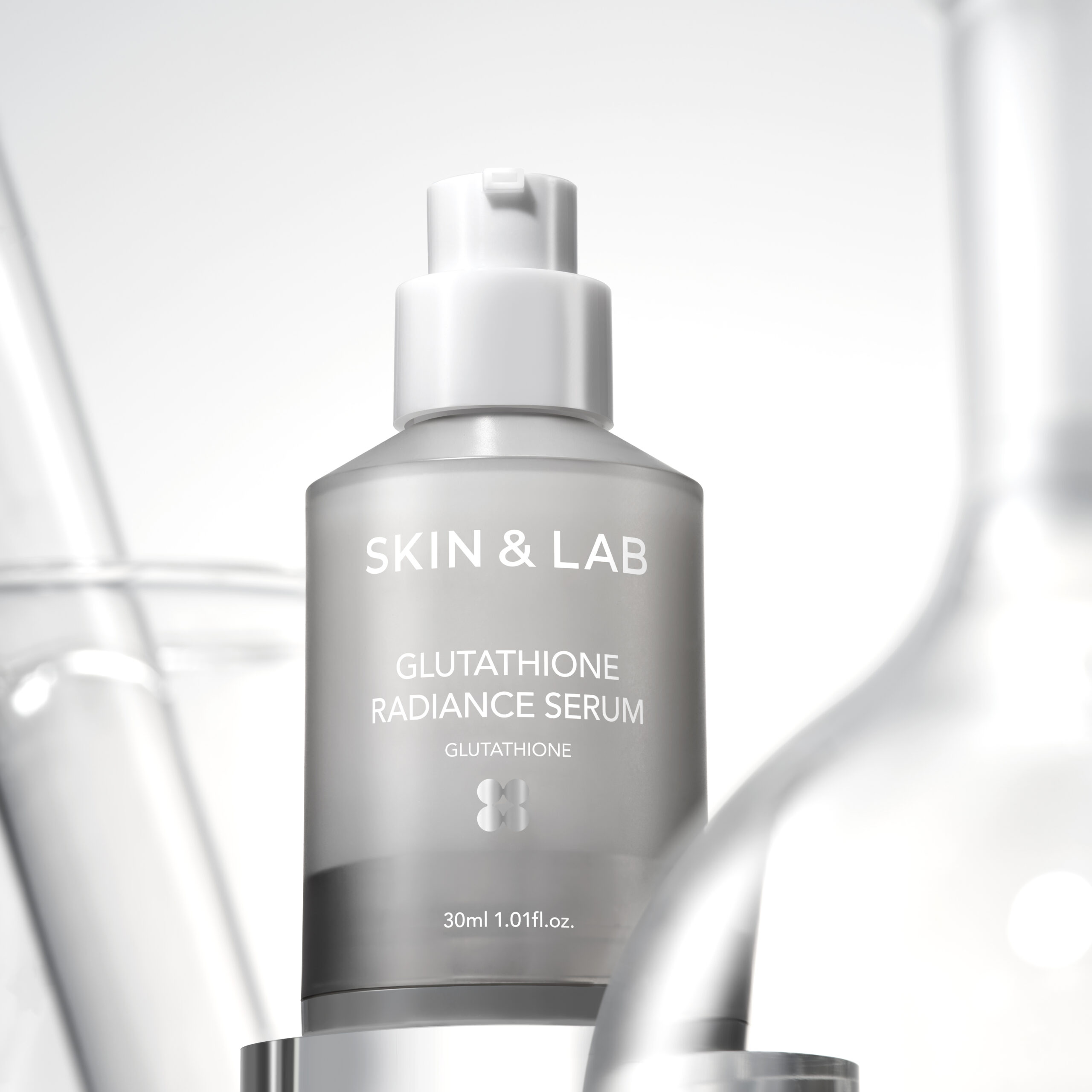 Сироватка для рівного тону шкіри з 6% глутатіону SKIN and LAB Glutathione Radiance Serum, 30 мл